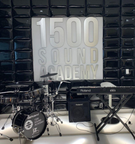 1500 Sound Academy music education stage background